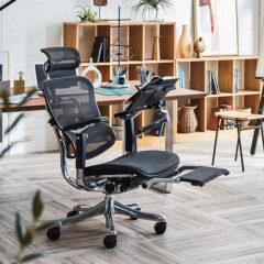 デスクワークの多い人におすすめ　エルゴヒューマン