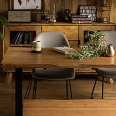 オススメ！オーク材についてご紹介します。